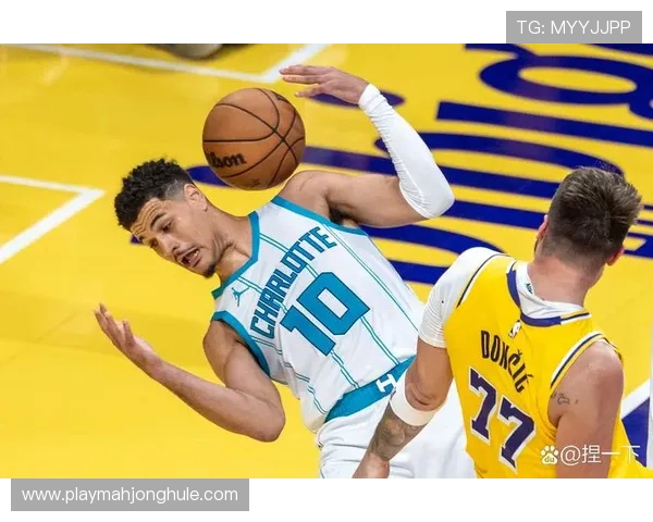 黄蜂客场124-97大胜雷霆，米勒三分7中28分创赛季新高